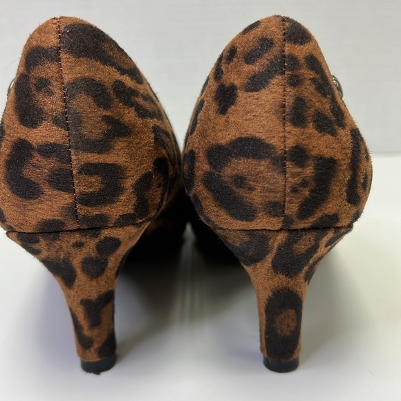 Life Stride PARIGI Leopard Print Pumps Size 8 - Picture 5 of 9